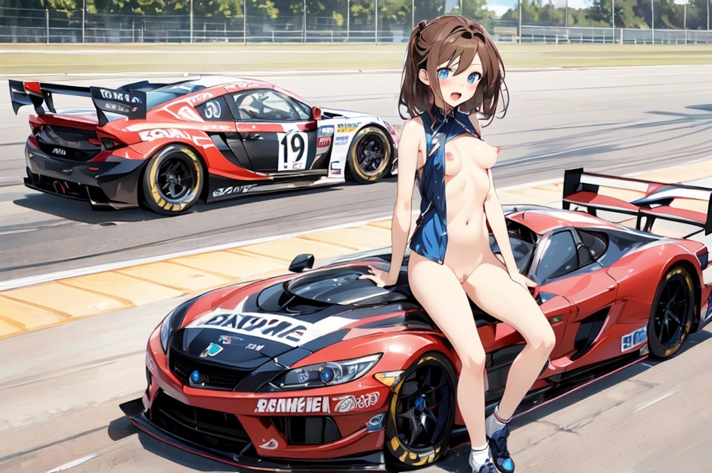 「私は我が家のレースクイーン。家族が成長記録に車と写真を撮ってくれるんだ。他の人には秘密よ♥」（ロリっ子大集合・大人向けの１０２）