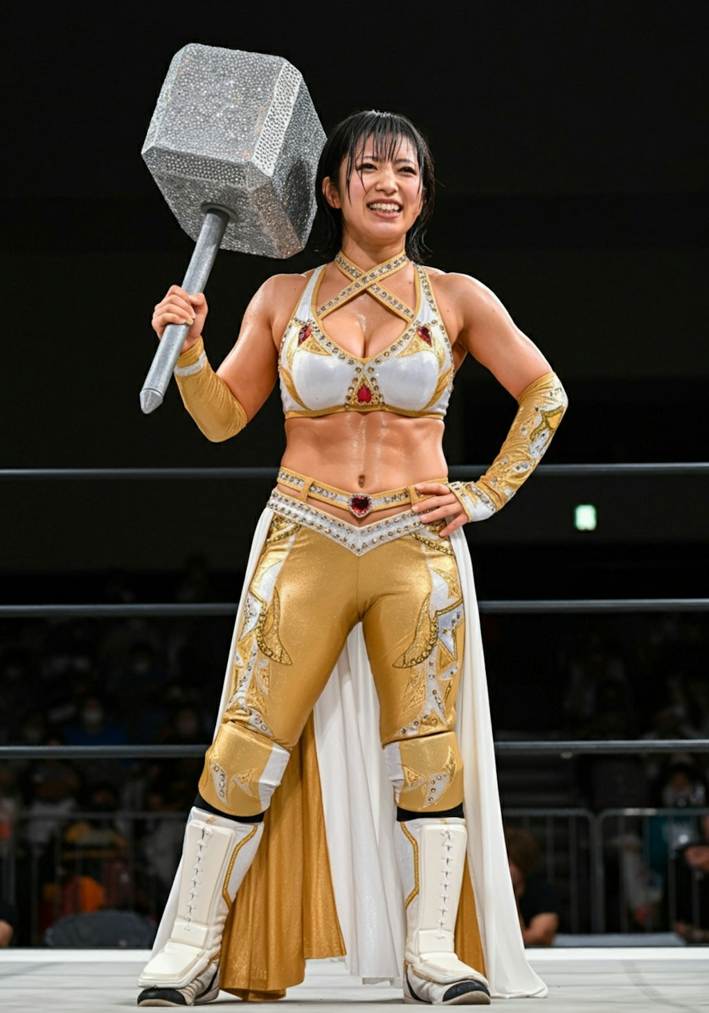 女子プロレスラー、ハンマー