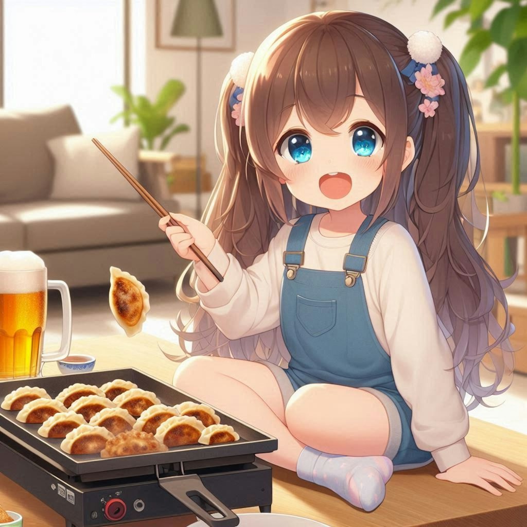 焼きたての餃子を食べる小さな女の子