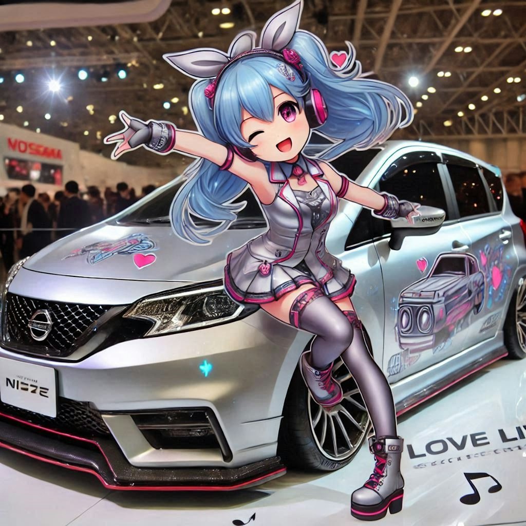 ラブライブキャラとシルバーメタリック日産ノートNISMOのドリ車