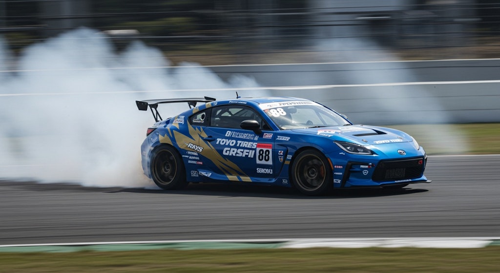 トーヨータイヤGR86のドリ車