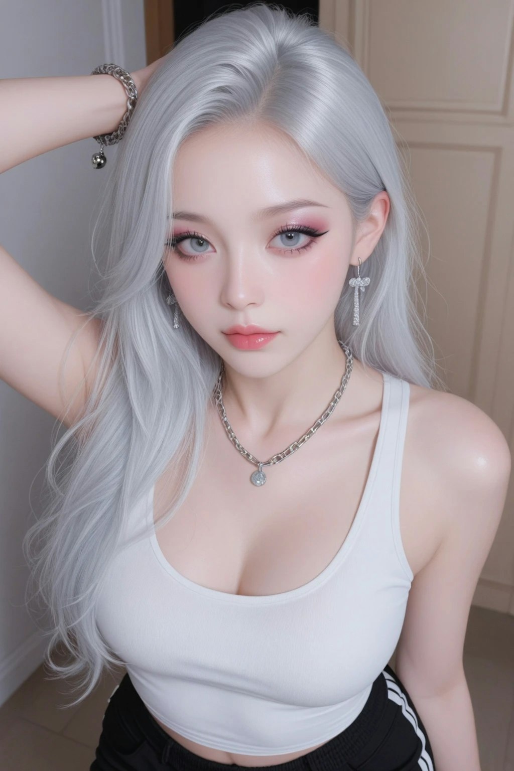 超セクシー銀髪美女:海辺